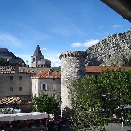 Hotel Grand Du Cours Sisteron